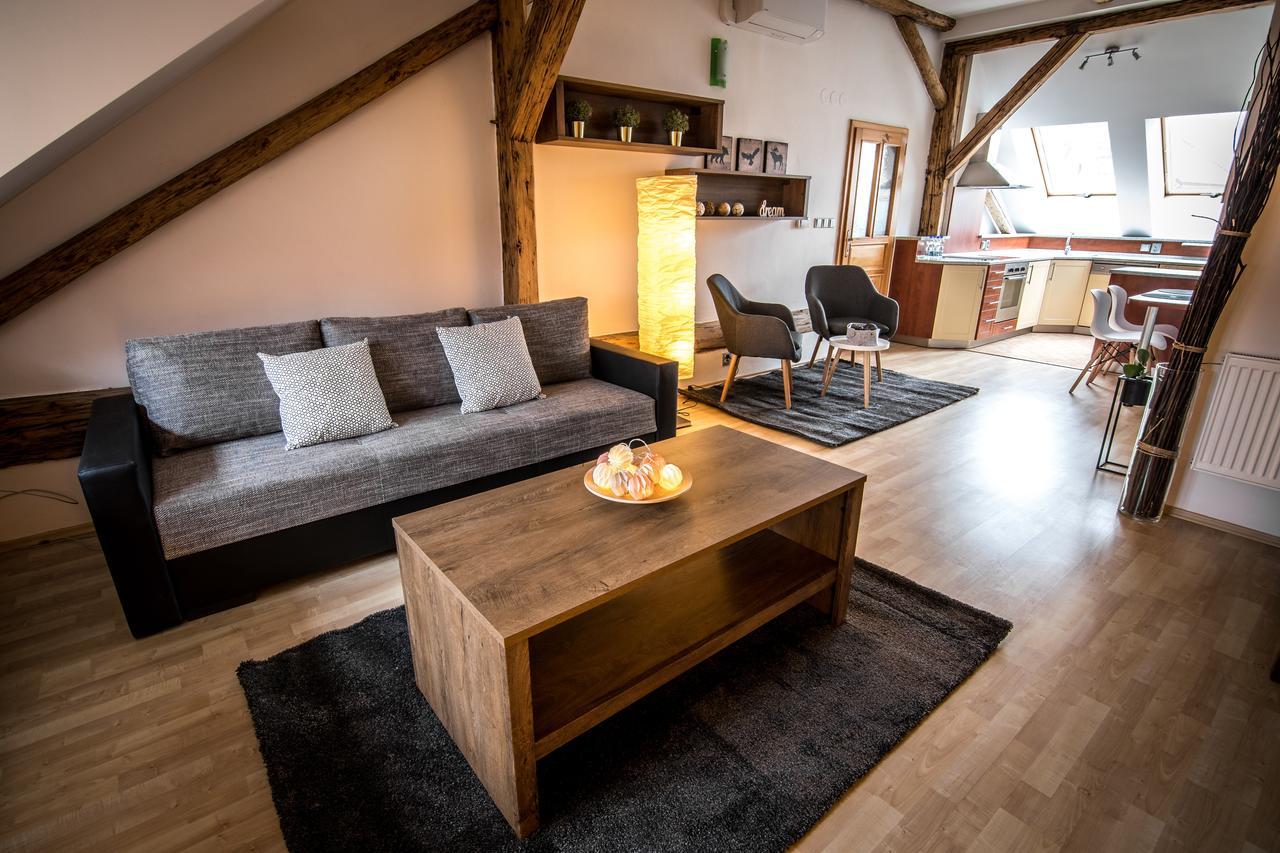 Tylova Apartments Kutná Hora Dış mekan fotoğraf