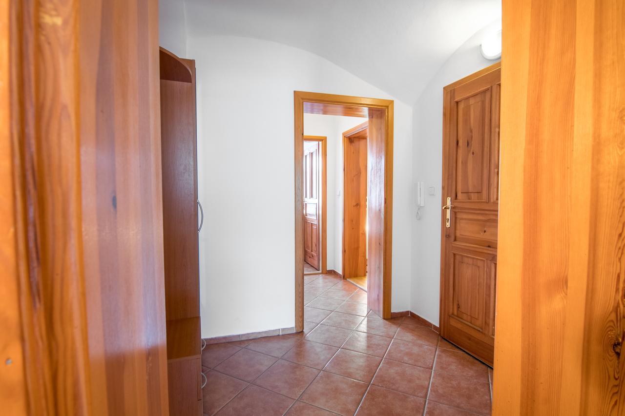 Tylova Apartments Kutná Hora Dış mekan fotoğraf