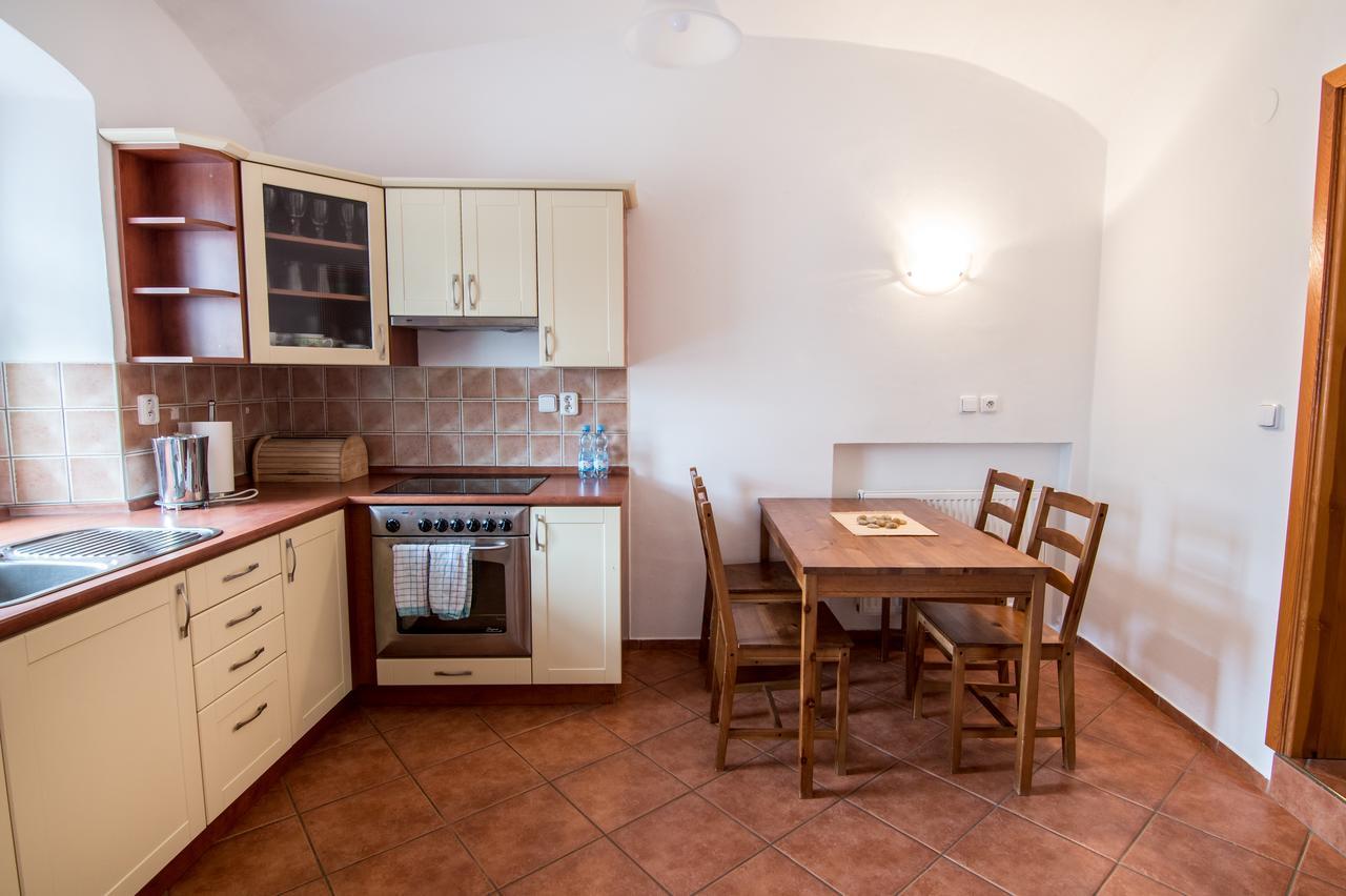 Tylova Apartments Kutná Hora Dış mekan fotoğraf