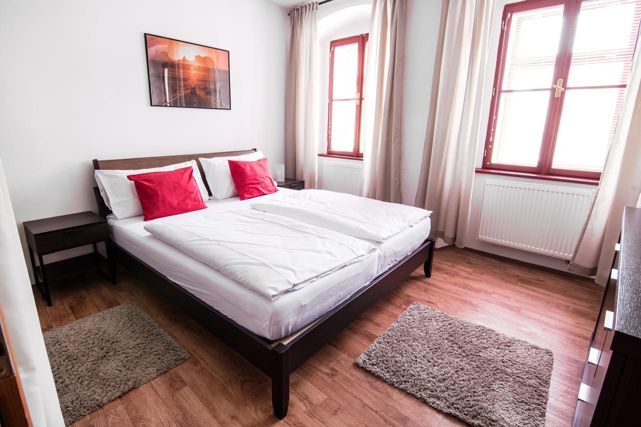 Tylova Apartments Kutná Hora Dış mekan fotoğraf